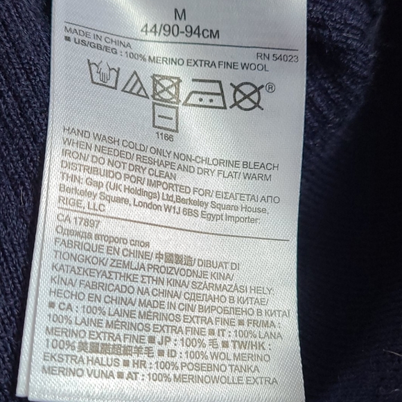 EUC Banana Republic Navy Wool Sweater - Picture 4 of 4